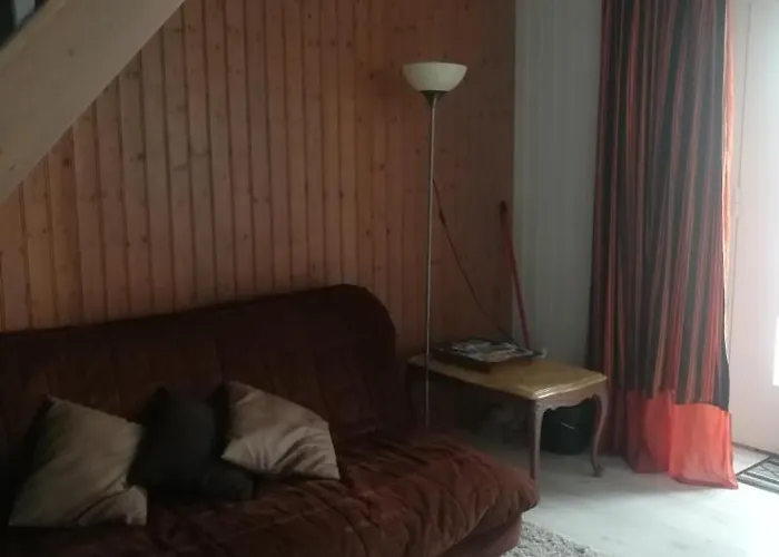 Апартаменты Logis Des Chouans *