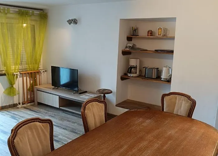 Logis Des Chouans * Les Landes-Genusson