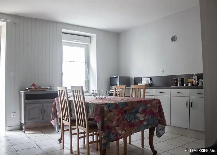 Apartment Logis Des Chouans Les Landes-Genusson